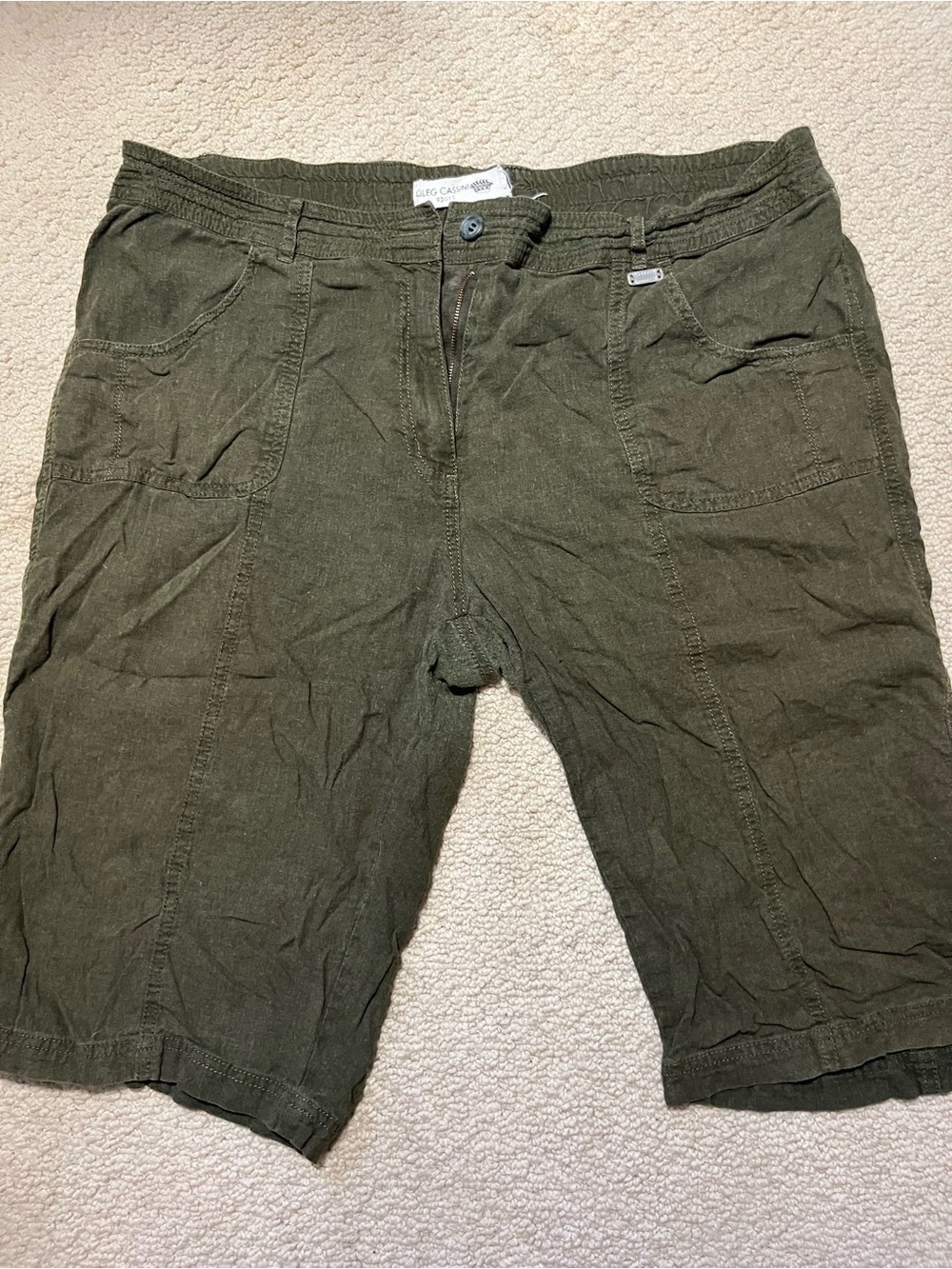 Oleg Cassini Sport Olive Green linen blend long shorts/capris